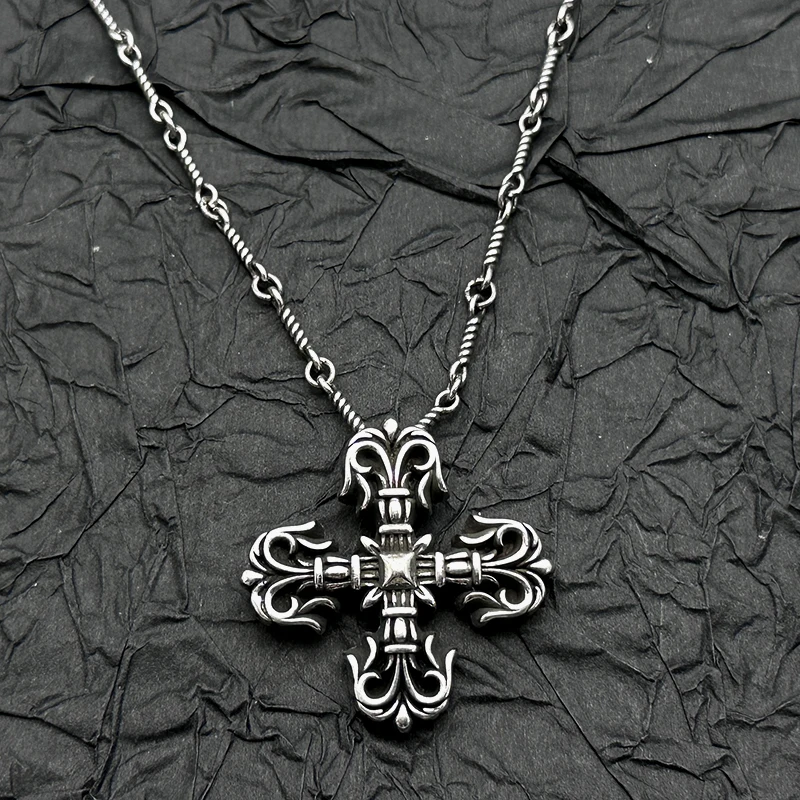 

S925 sterling silver retro old square flame cross pendant necklace men's and women's European and American niche personality