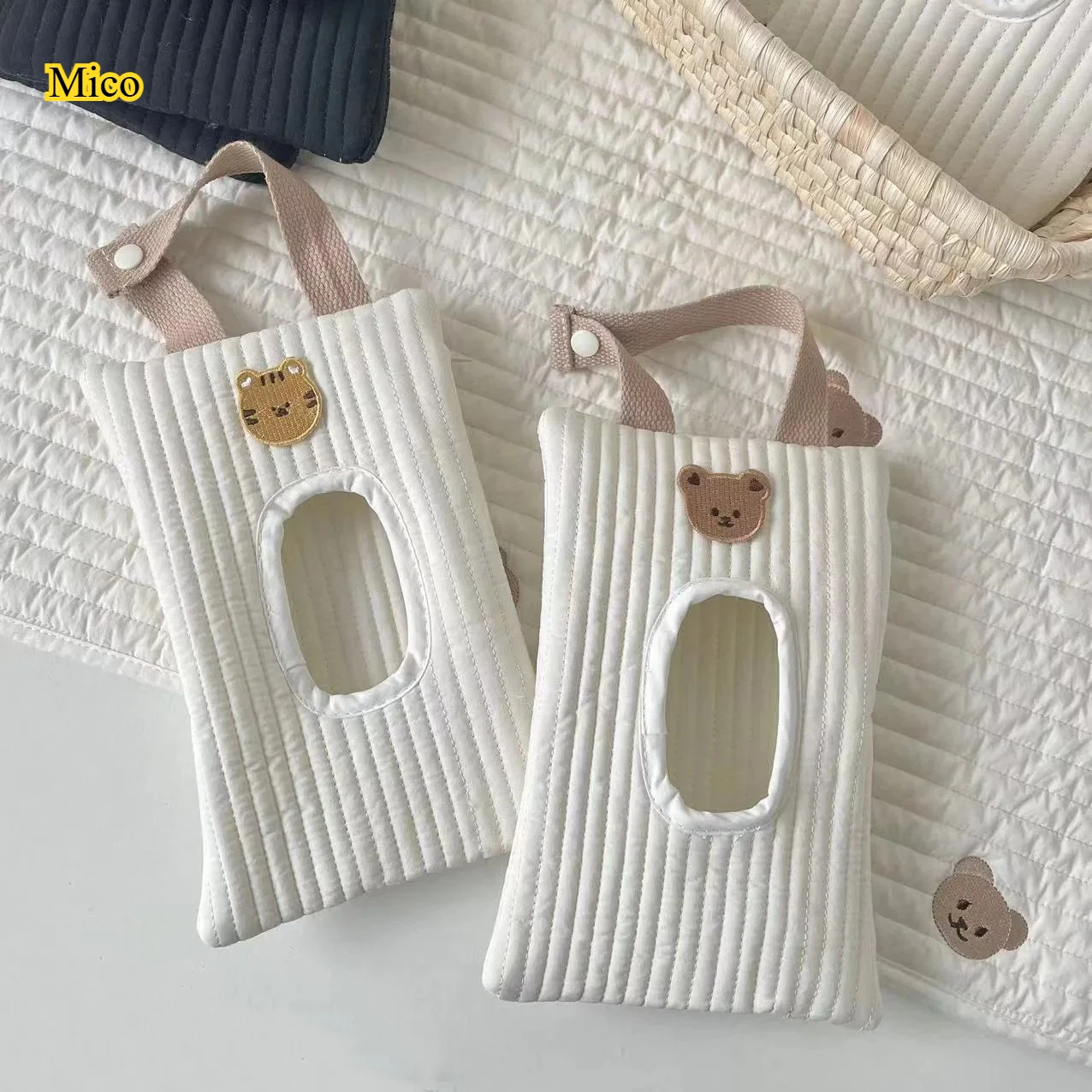 

Korean version cartoon embroidery small animal head tissue box, car wet wipe bag, pull-out portable handheld storage hanging box