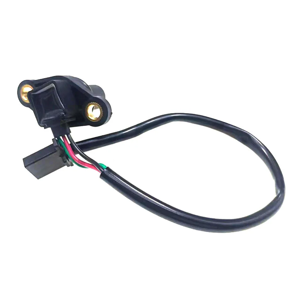 Car Speed Sensor For Honda For CBR929RE For CBR929RR For ST1300 03-18 37700-MCJ-003 Crankcase Speed Sensor Auto Parts