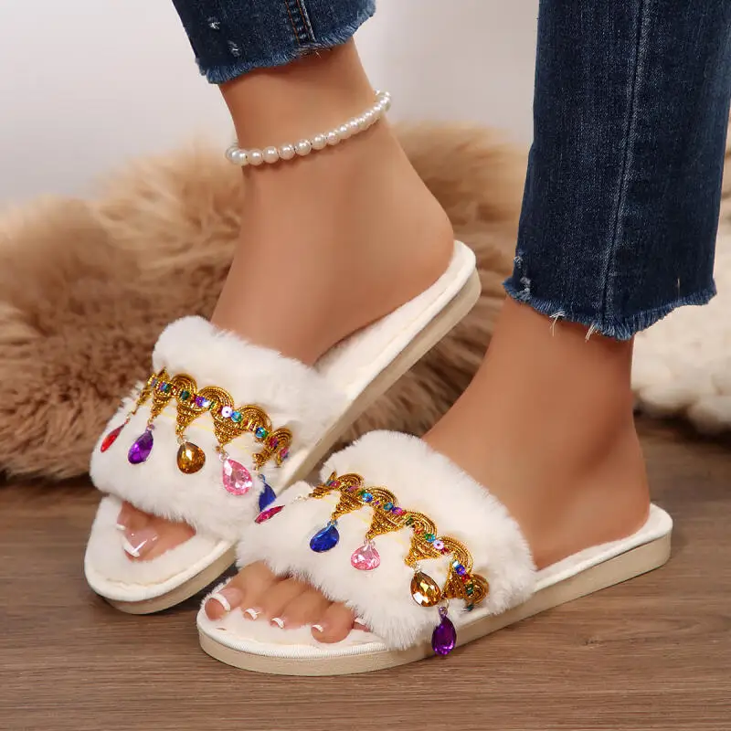 

Женские хлопковые шлепанцы с украшением в богемном стиле и кристаллами, осень 202, теплые короткие плюшевые уличные тапочки, мягкие меховые шлепанцы на плоском каблуке