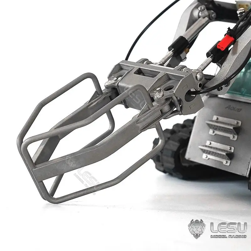 LESU 1/14 Construction Machinery Toy Model Skid Steer Loader DIY Equipped with Metal Hydraulic Hay Clip