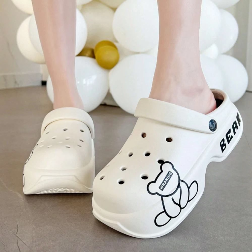 Fashionable Women Cute Cartoon Bear Pattern Eva Super Comfortable Anti-Skid Casual Personality Suitable High Heeled Hollow Shoes