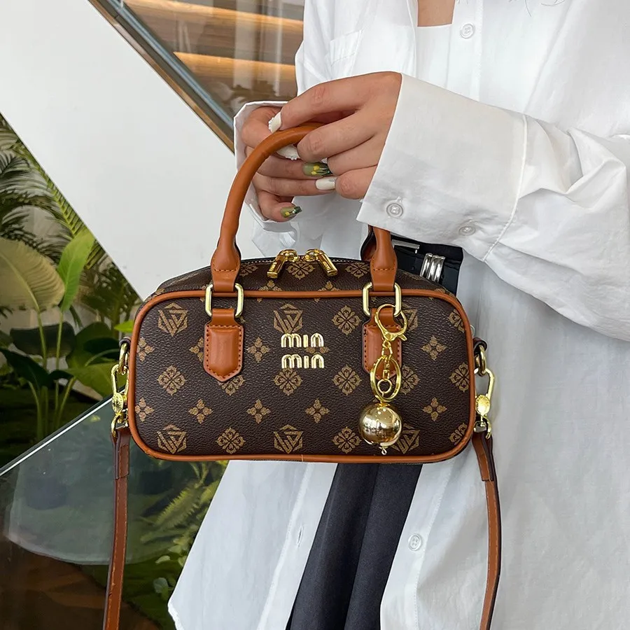 

‌2025 Chio2nd Denim Blue Bowling Bag Women Vintage Shoulder Crossbody Luxury Versatile