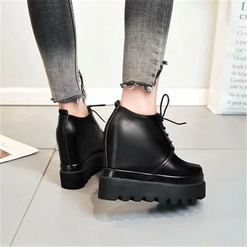 2021 High Platform Patent Leather Casual Shoes Women Autumn Wedge Trainers For Women 12 CM Height Increasing Sneakers Black