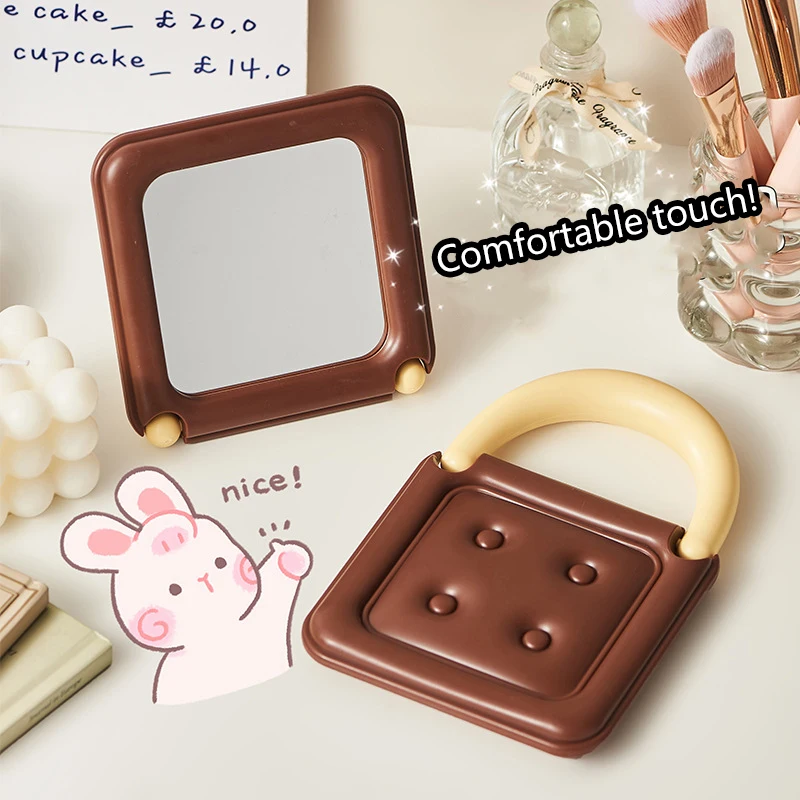 Schattige Draagbare Make-Up Spiegel Chocolade Vormige Make-Up Make-Up Make-Up Spiegel Desktop Spiegel Opvouwbare Girly Hart Verstelbare Cosmetische Spiegel