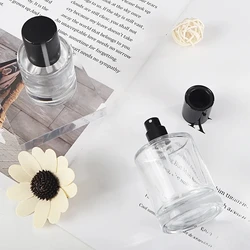 Bayonet Perfume Bottle Dispensing Empty Bottle Press Cap 30ml 50ml Glass Dispensing Portable Spray Bottle Cosmetic Containers