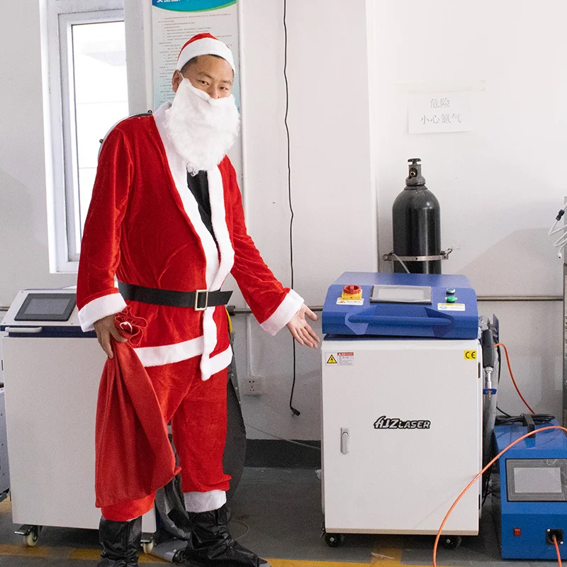 

Ручной волоконный лазерный сварочный аппарат 1500 Вт, 2000 Вт, 3000 Вт для сварки нержавеющей стали, углеродистой стали, алюминия