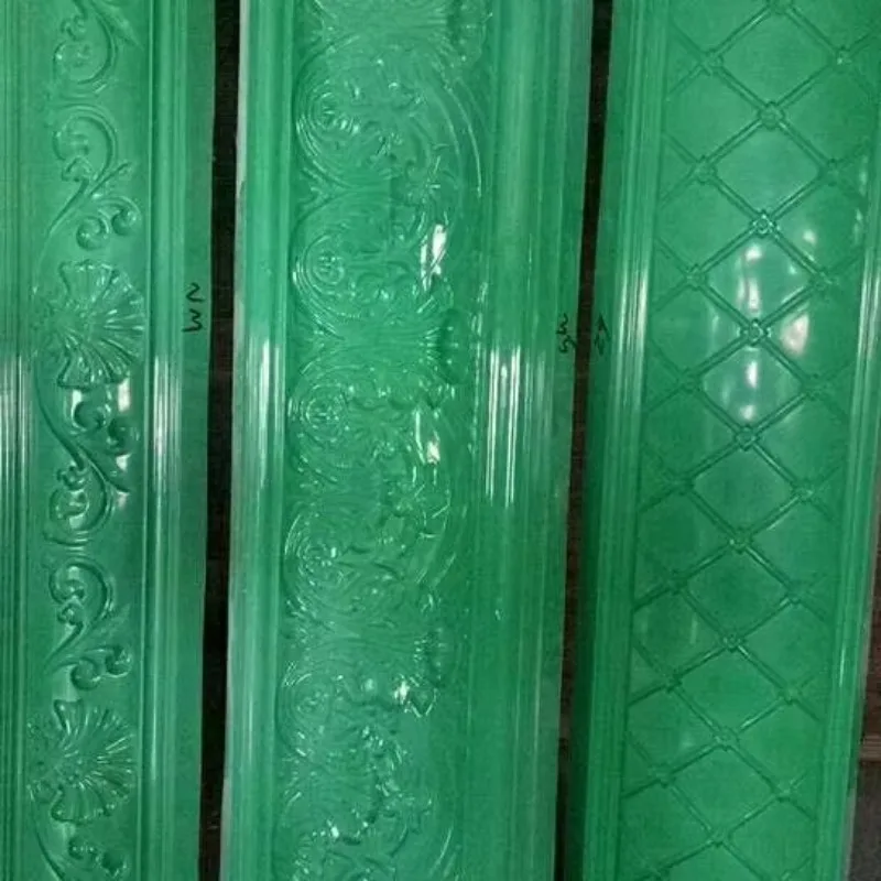 

Advanced silicone molds for making plaster and concrete cornice decorations