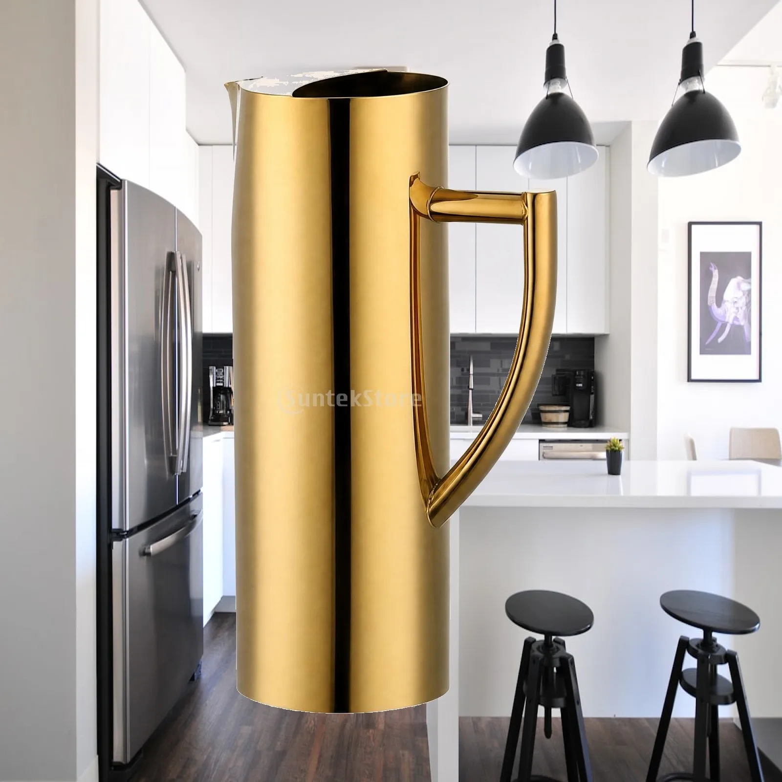 Gold Stainless Steel Pitcher Cylindrical Design Smooth Pouring Pitcher for Serving Cold Drinks Coffee Mixed Beverages