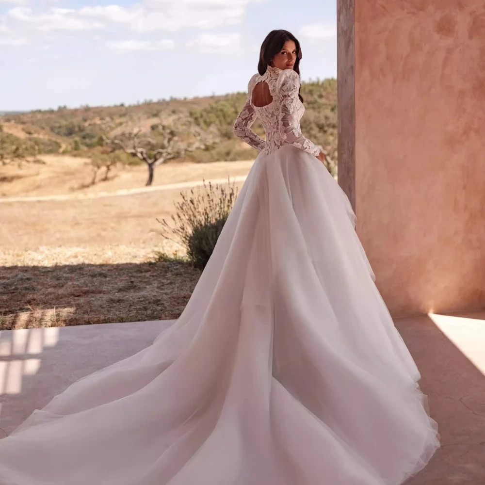 Customized Puff Shoulder Lace Two Piece Wedding Dress Hollow Cutout Back Floral Applique Tulle Princess Bridal Gown Long Train