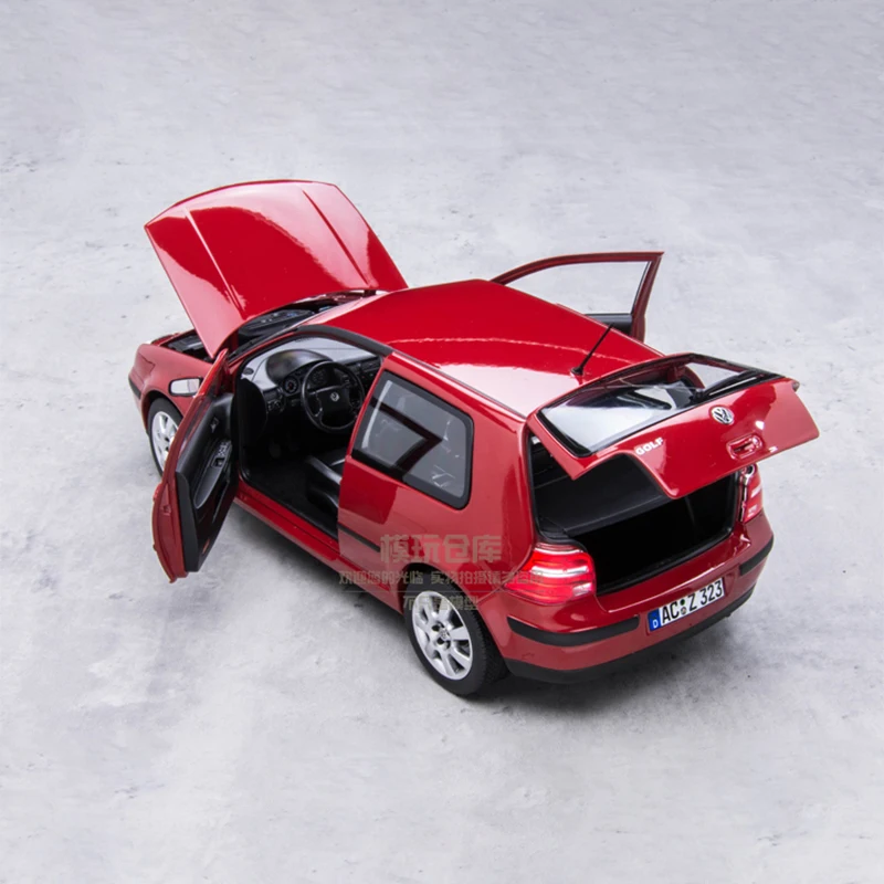 Diecast Original 1:18 Scale VW Golf MK4 Simulation Alloy Car Model Static Display Collectible Toy Gift Decration Souvenir