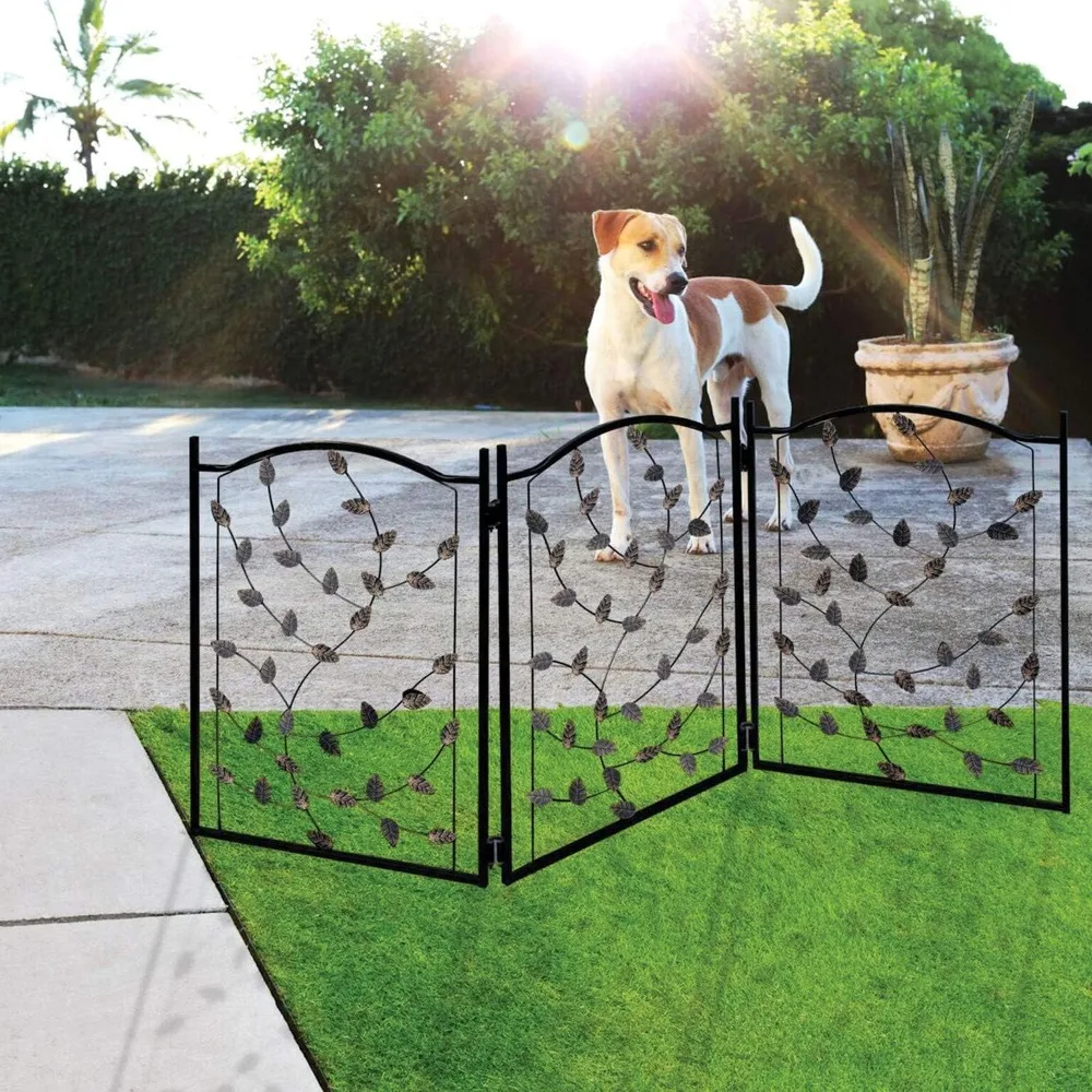 Products TT Leaf Design Metal Pet Gate