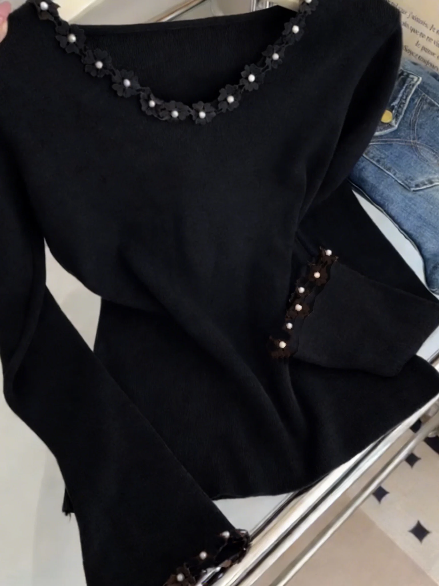 

Fashionable Korean Large Size Women's Knitted Sweater round Neck Base Shirt Wooden Ear Design Breathable Comfortable Win...