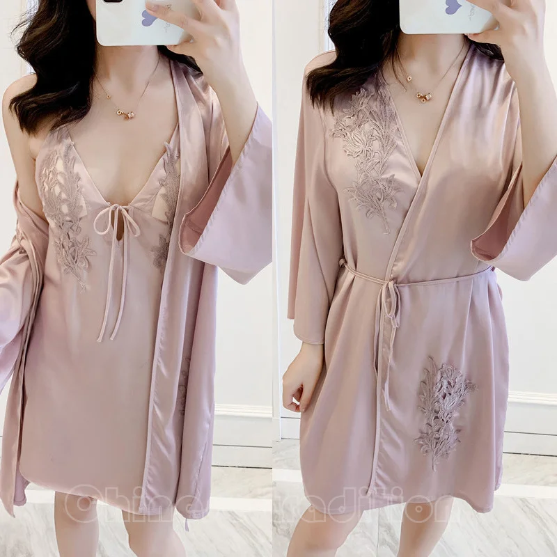 

Sexy Embroider Flower Robe Set Satin Silk Sleepwear Women Bathrobe Gown Chemise Nightgown New Summer Nightwear Loungewear