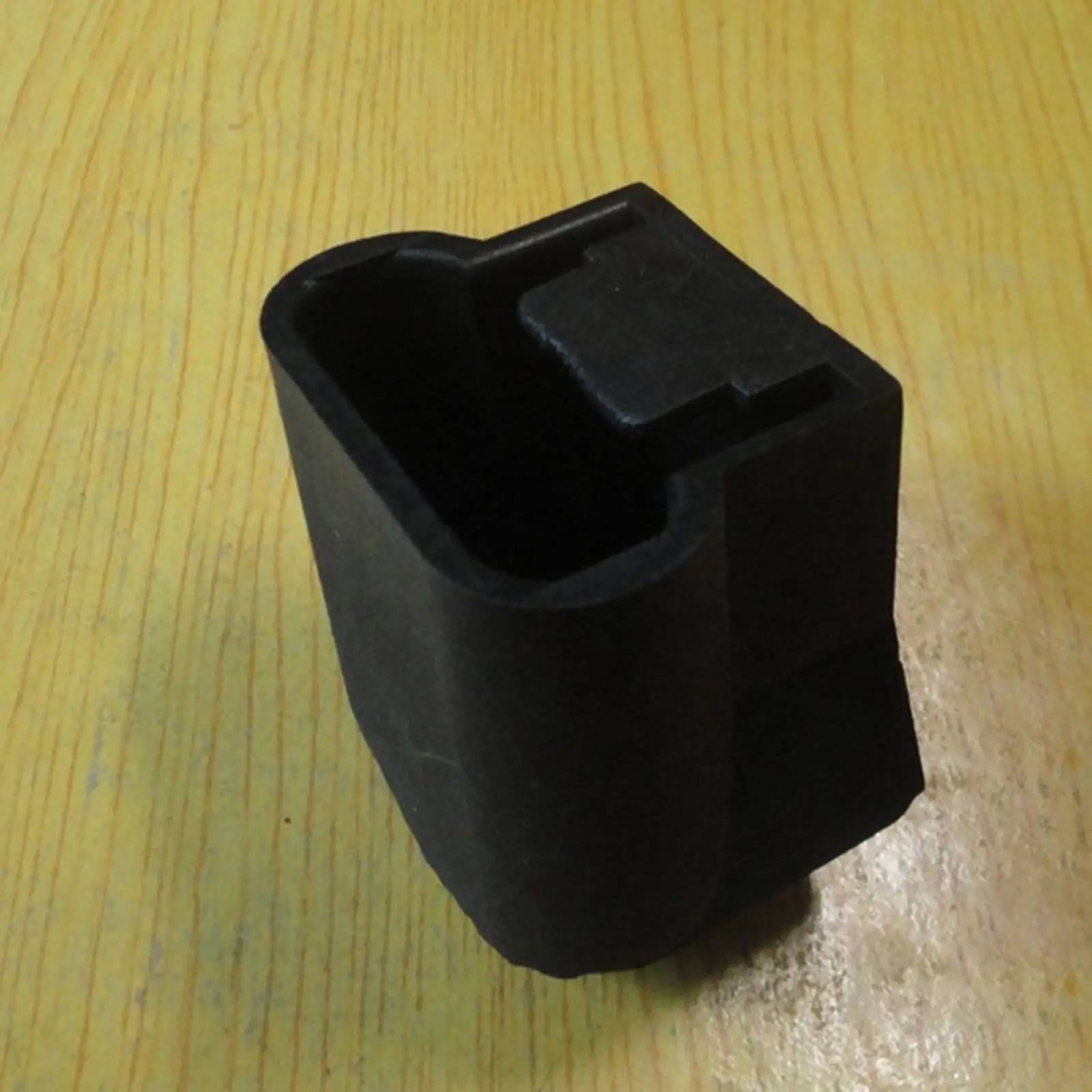 4-個のはしご滑り止め足マットユニバーサル便利な延長はしごアクセサリー滑り止めはしご足カバーはしご足パッド