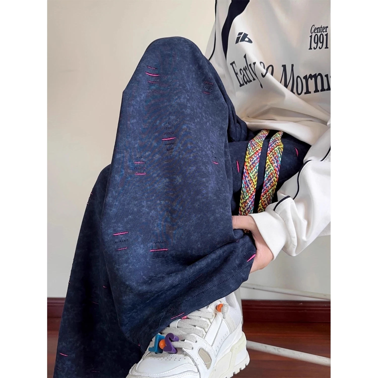 

Свободные мужские спортивные штаны с прямыми штанинами, осень-зима, большие размеры 250, спортивные штаны с синими дырками и широкими штанинами, повседневные длинные...