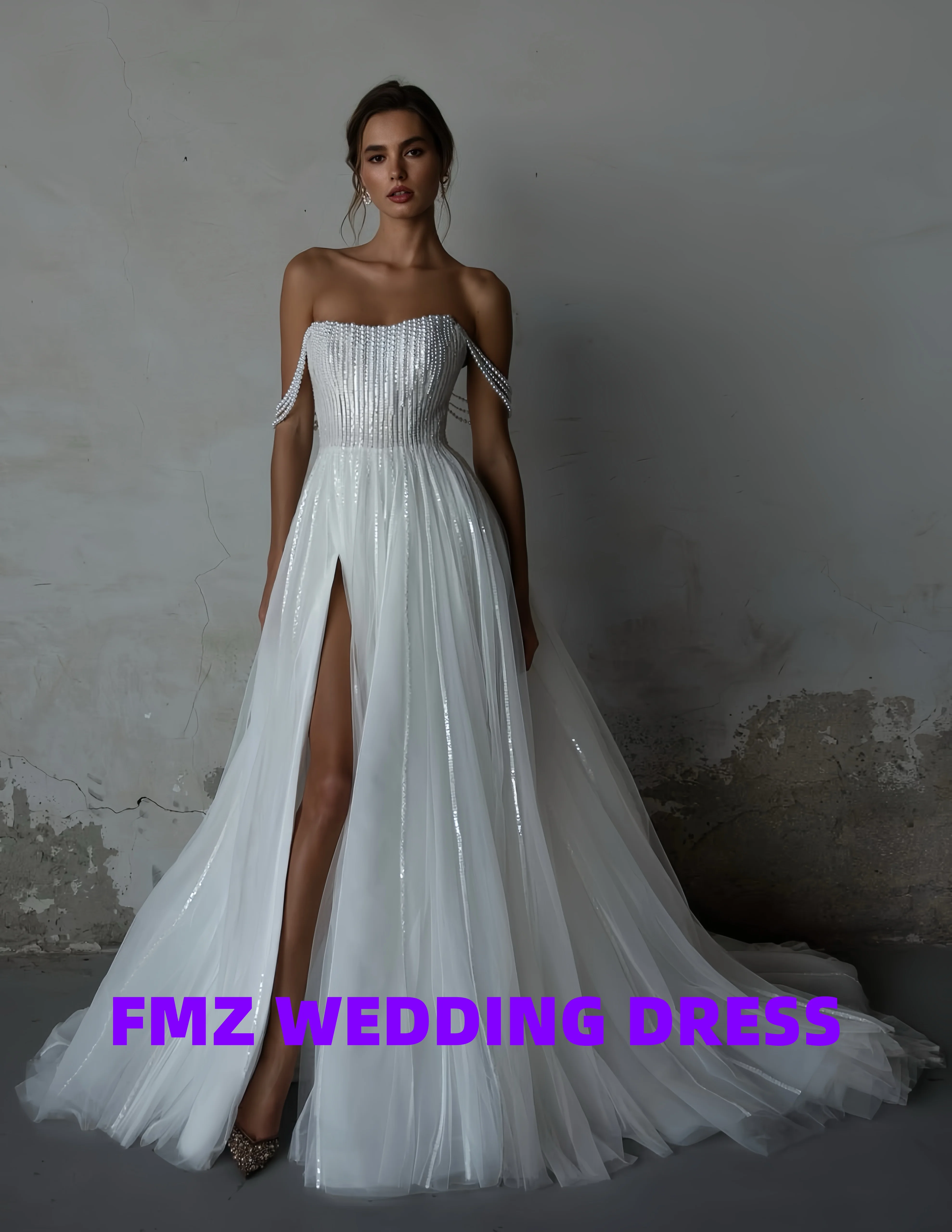

Customized elegant wedding dress strapless sleeveless split a-line wedding dress dresses for woman vestidos de novia