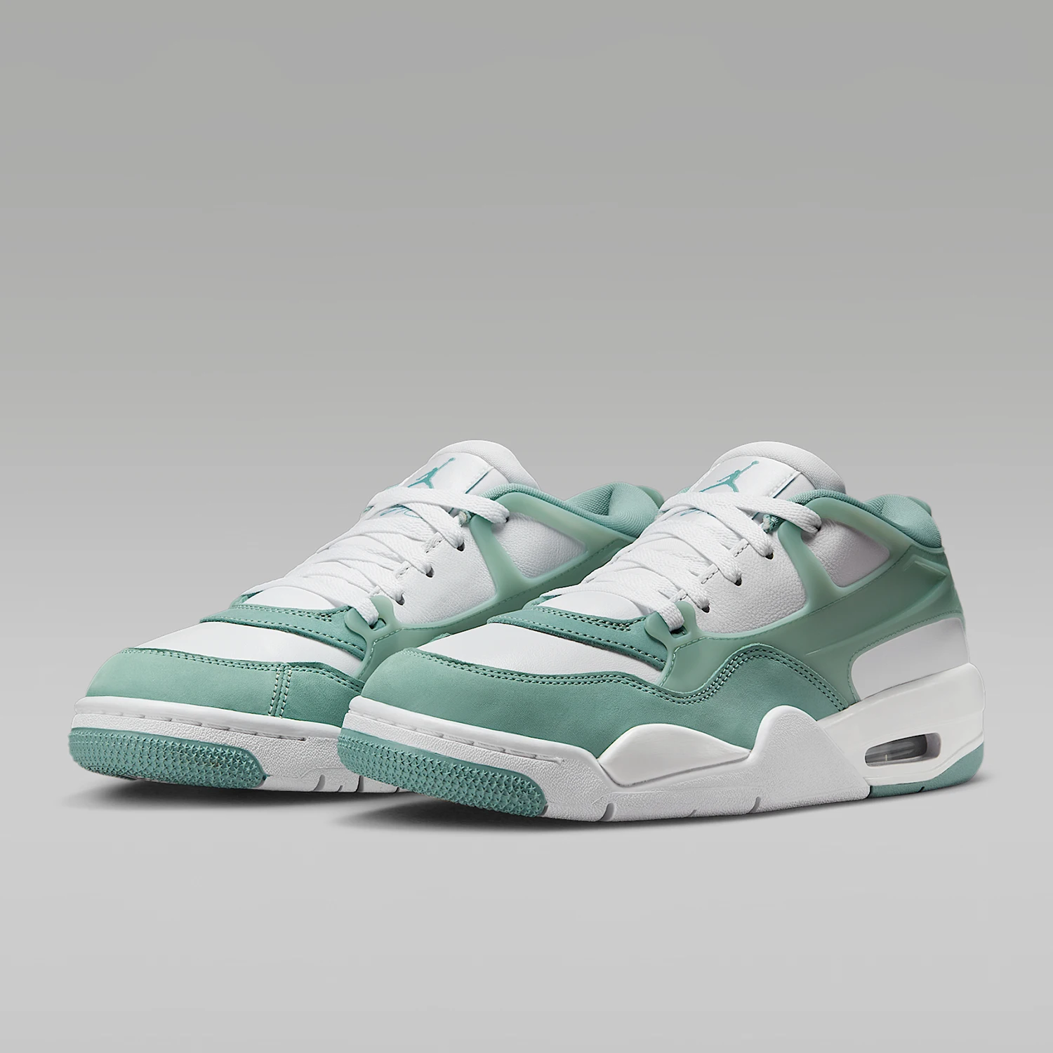 

Легкие баскетбольные кроссовки Nike Authentic Jordan на воздушной подушке FQ7940-138