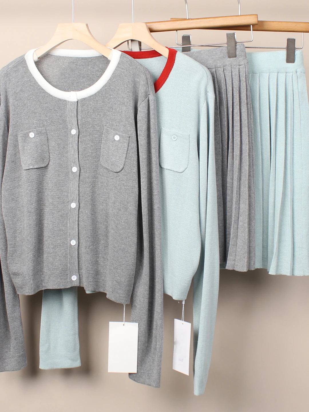 Loose Fit Knitted Open Cardigan Women's round Neck Color Block Sweater Outerwear Cotton Long Sleeve Luxury Style Autumn 2026