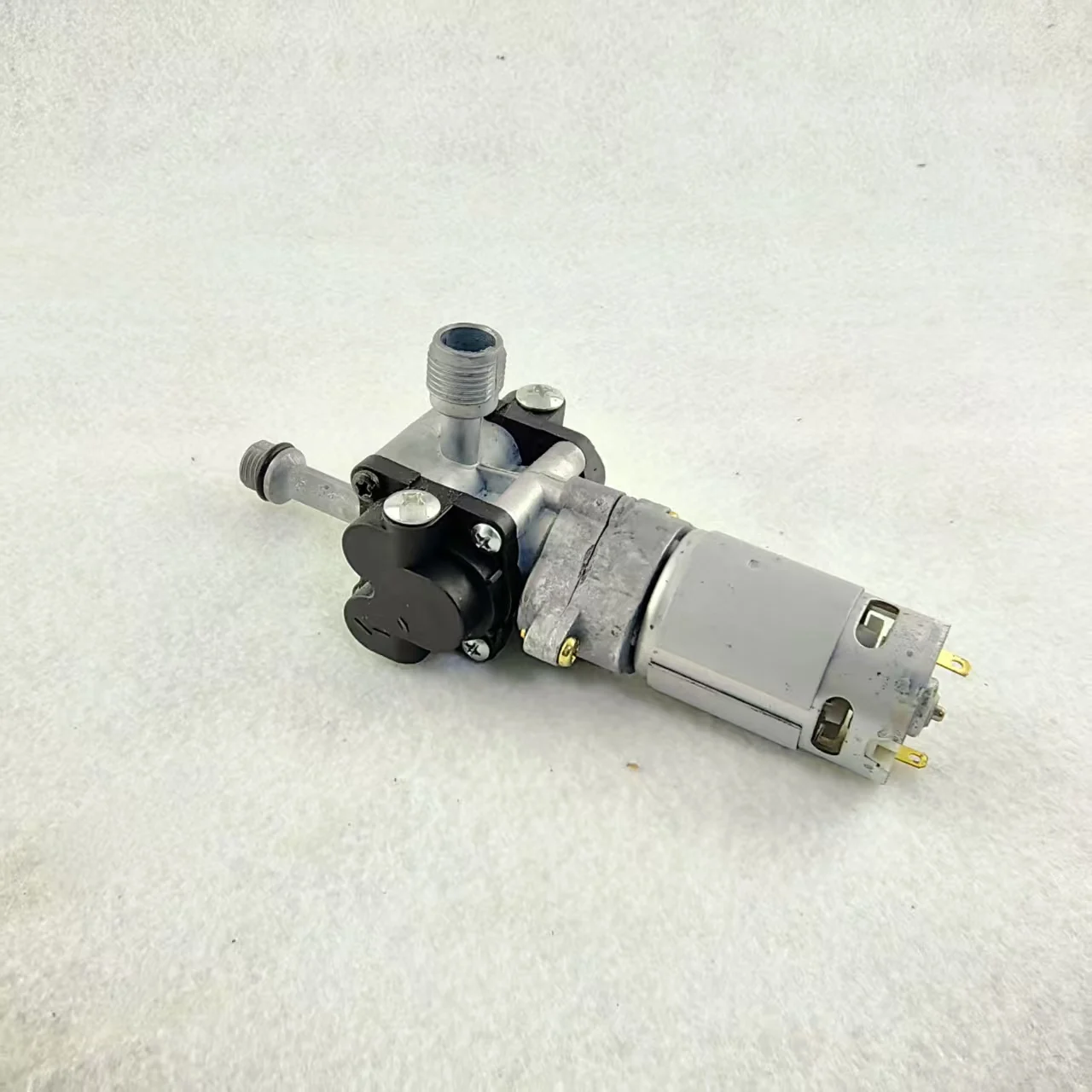21V Lithium Battery Car Wash Lithium Car Wash Piston Pump High Pressure Car Wash Machine Wireless Household Cleaning Machine