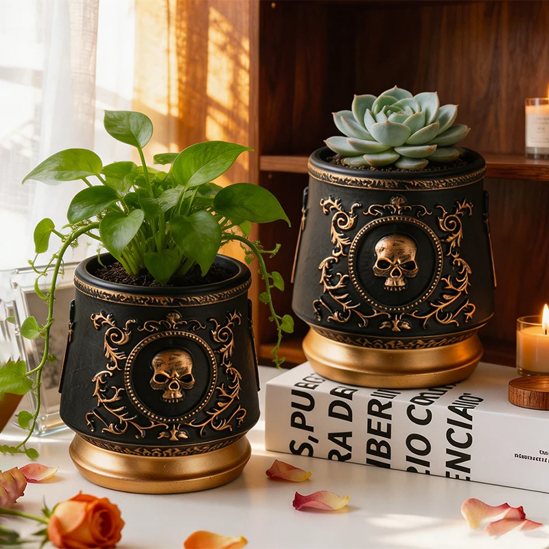 ゴシックスカルエンボスフラワーポットブラックゴールド樹脂プラ - Snake Plant Ceramic のレビューと価格