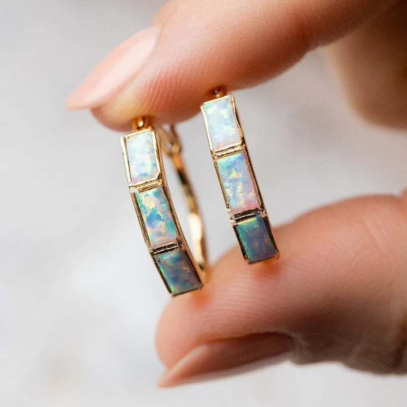 

Attractive Gold Color Inlaid White Zircon Square Dangle Earring for Women Trendy Party Engagement Wedding Earrings Jewelry