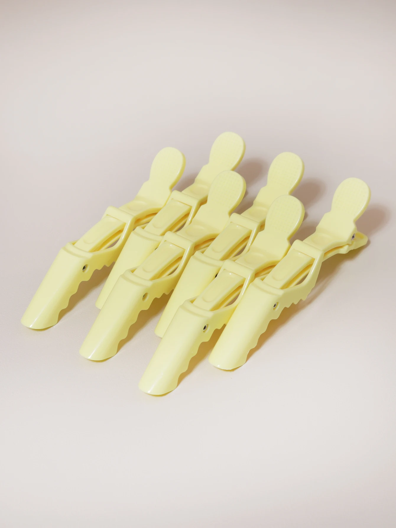 1/6Pcs Alligator Hair Clips,Shark Clip Enhanced Crocodile Alligator Grip Clip Sectioning Tool,Professional Salon Quality