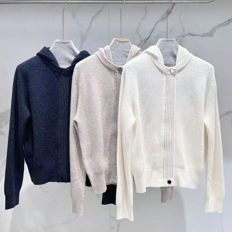 

23 Autumn/Winter Hooded Wool Knitted Cardigan Worsted Merino Wool Beaded Sweater Coat Women's Wear