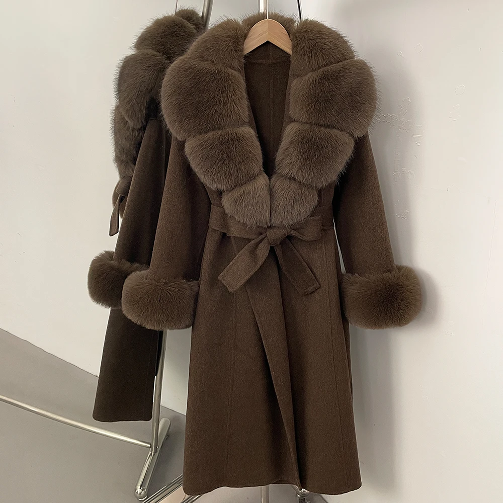 Women's Faux Fur Coat Fashion Winter Woman 2025 Luxury Coat with Fur Sleeve High Quality Women's Clothing Fur Coats Outerwears