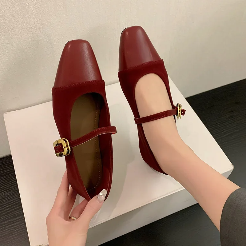 2024 Nowa moda Wiosna Kobiety Loafer Shoes Shallow Street Style Flats Shoes Ladies Comfort Soft Sole Ballerinas Shoes