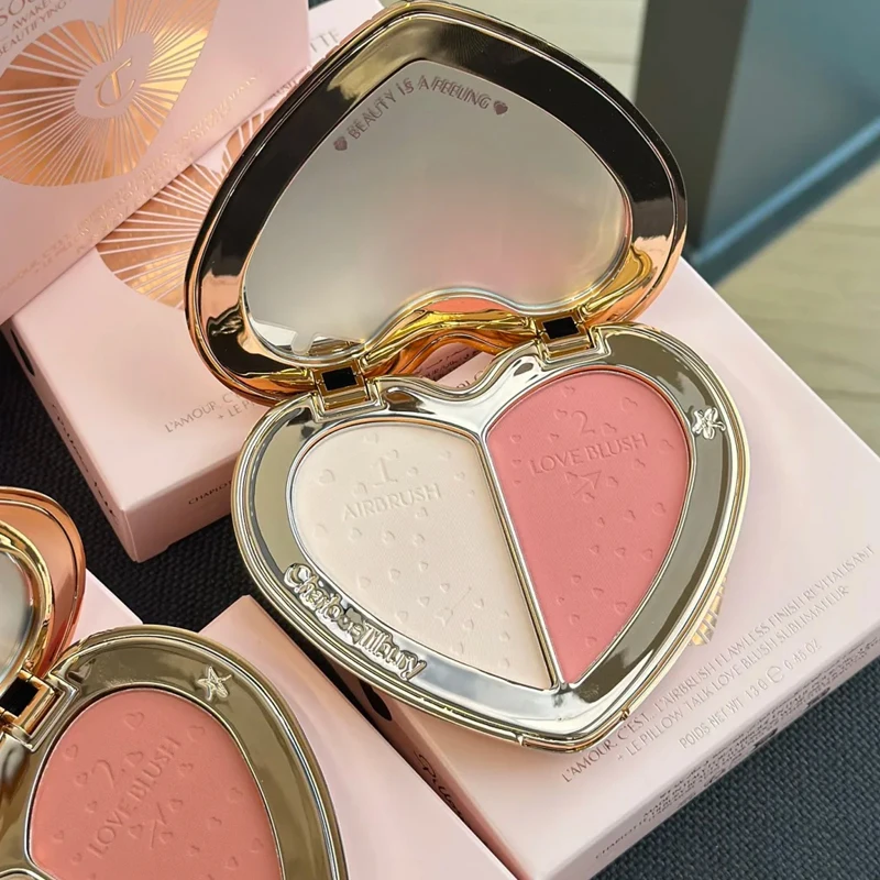 Thumbnail 3 - #11 Trending Cosmetic Sets Right Now