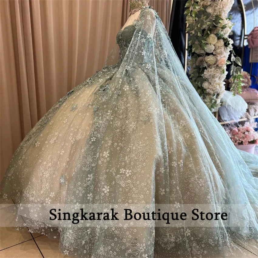 Gaun Princess Quinceanera hijau elegan gaun pesta dansa 16 gaun manis applique motif bunga Vestidos De 15 a00os dengan jubah