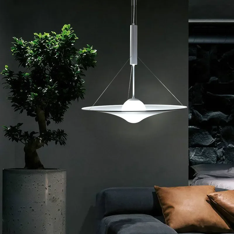 

Artistic Flying Saucer Light Designer Minimalist Bar Counter Hotel Homestay Coffee Shop Dining Table Restaurant Pendant Light