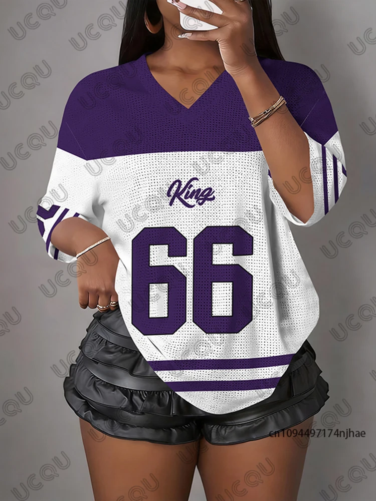 2026 Neues Letter King 66 Print T-Shirt für Damen – Sommerliches V-Ausschnitt Patchwork Kurzarm Sport-Fußballtrikot Y2K Oversized Oberteil – Detail 7
