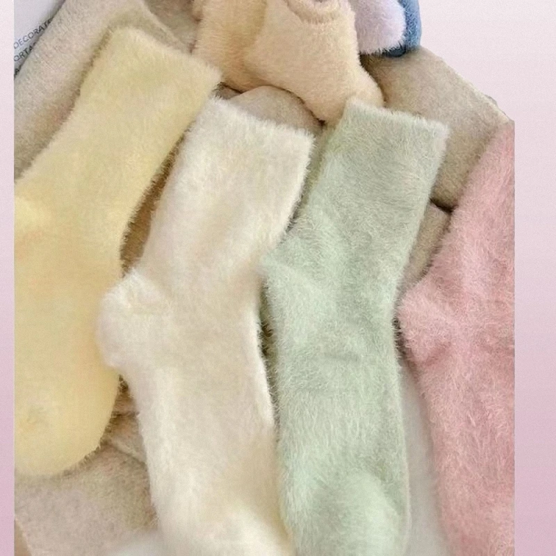 Chaussettes mi-tube chaudes pour femmes, chaussettes en fourrure optique, chaussettes en peluche Pys, document solide, qualité supérieure, sourire, 5/10 paires