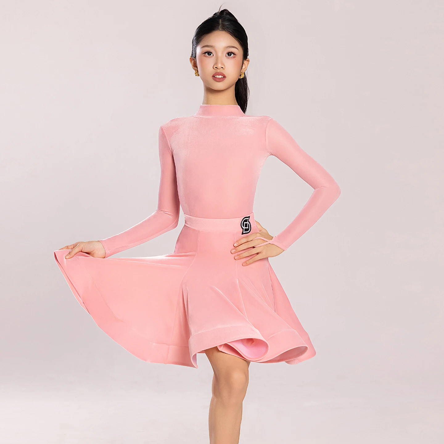 Sukienki profesjonalne do tańca towarzyskiego dla dziewcząt, nowy standard krajowy 2025, kostiumy do tańca latynoamerykańskiego, odzież taneczna dla dzieci, DW11111