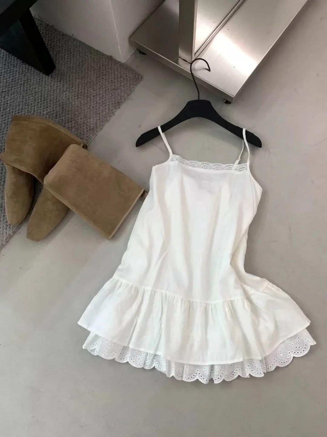 Korean Style Lace Trim Splice Strap Vest Extra Large Size 300 Pounds Double Layer Hem Slimming Sleeveless Top Casual Loose Fit