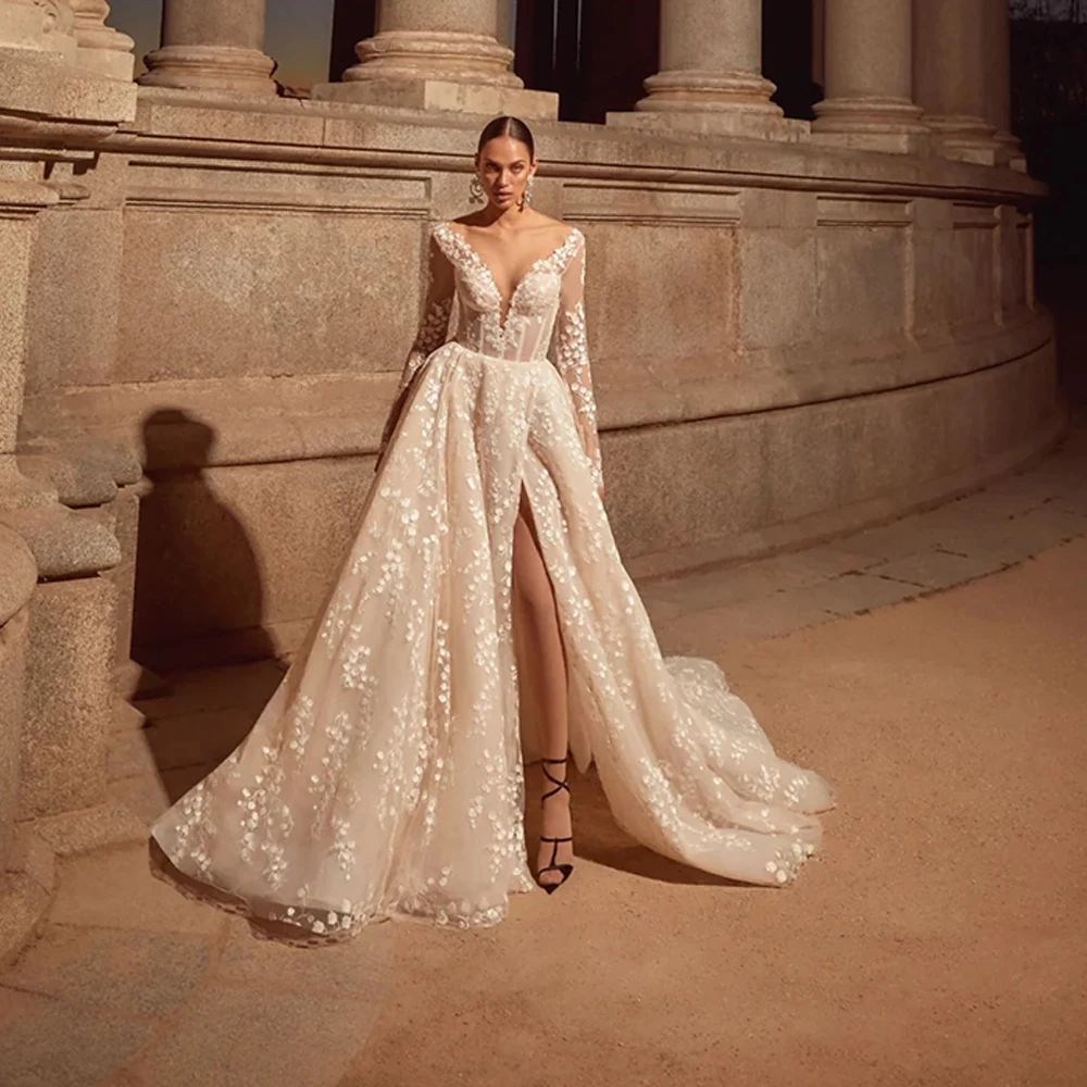 

Fascinating A Line Lace Appliques Women Wedding Dresses Charming Long Sleeves Bridal Gowns Banquet Vestidos De Novia Customized