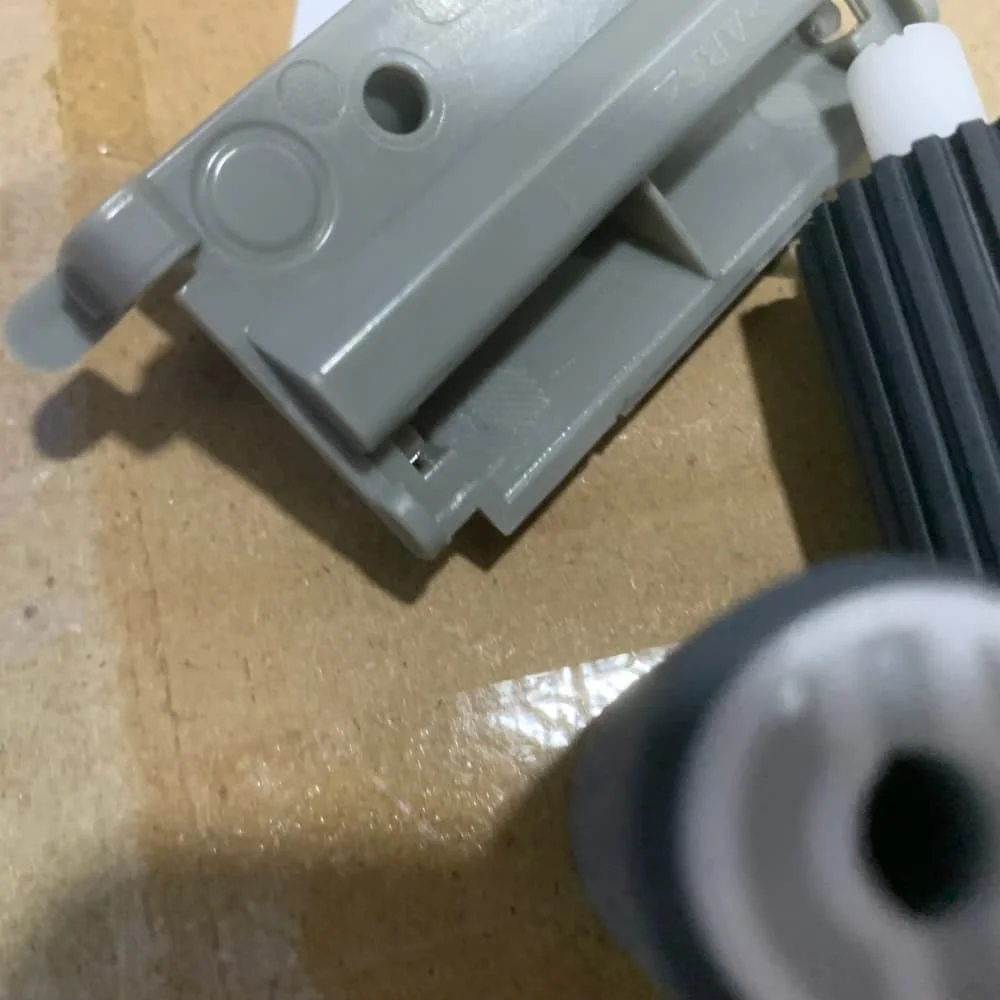 

1X 302S094050 3BR07040 36211110 ADF Pickup Feed Roller Separation Pad for KYOCERA M2040 M2135 M2540 M2635 M2640 P2040 P2235