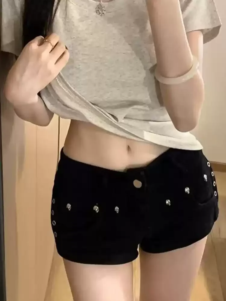 

Women Studded Shorts Denim Hot Pants High Waist A-Line Vintage Y2K Streetwear Summer 2025 Teens Fashion Edgy Casual Daily Retro