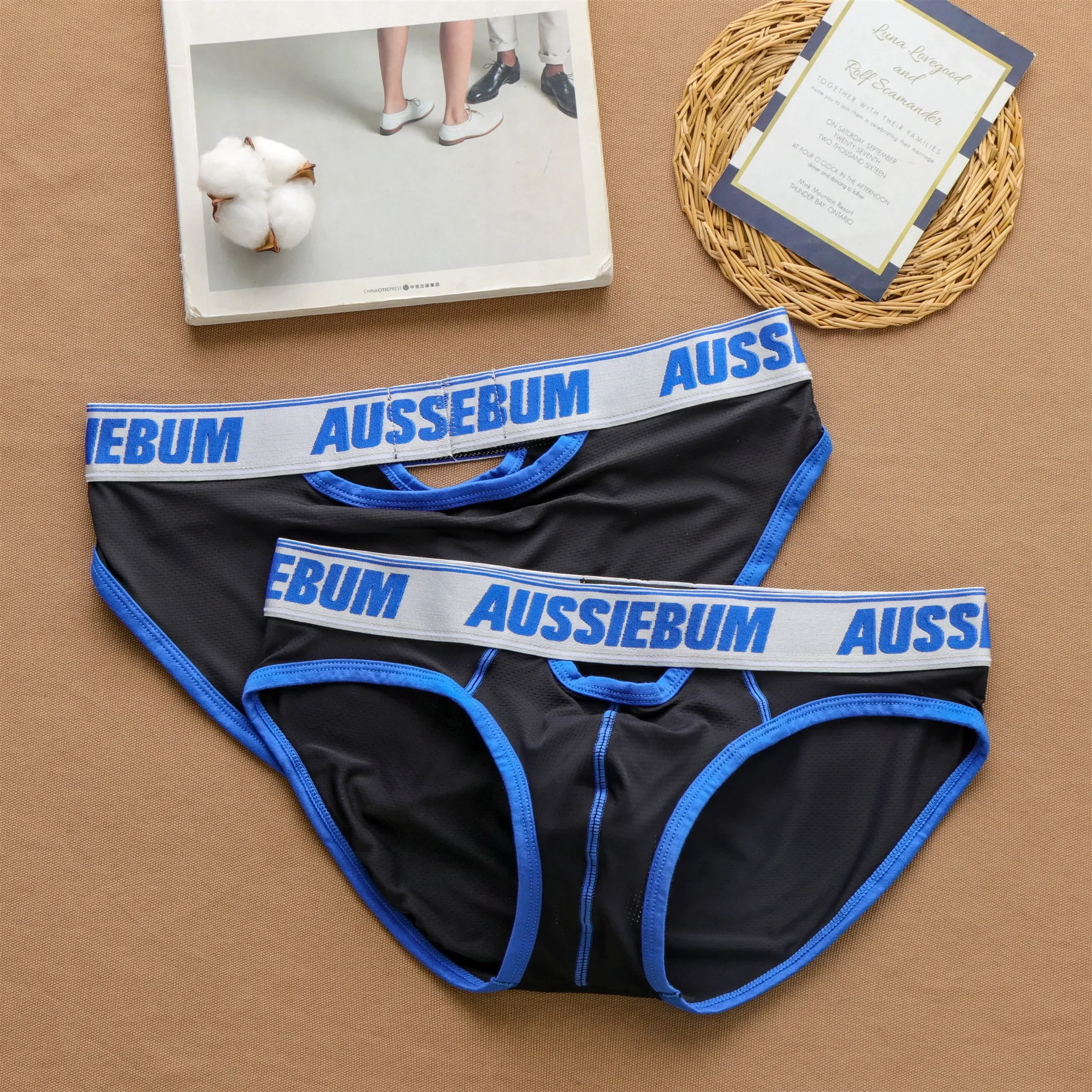 Men's sexy front and back small hollow panties tide comfortable breathable triangle pants aussiebum