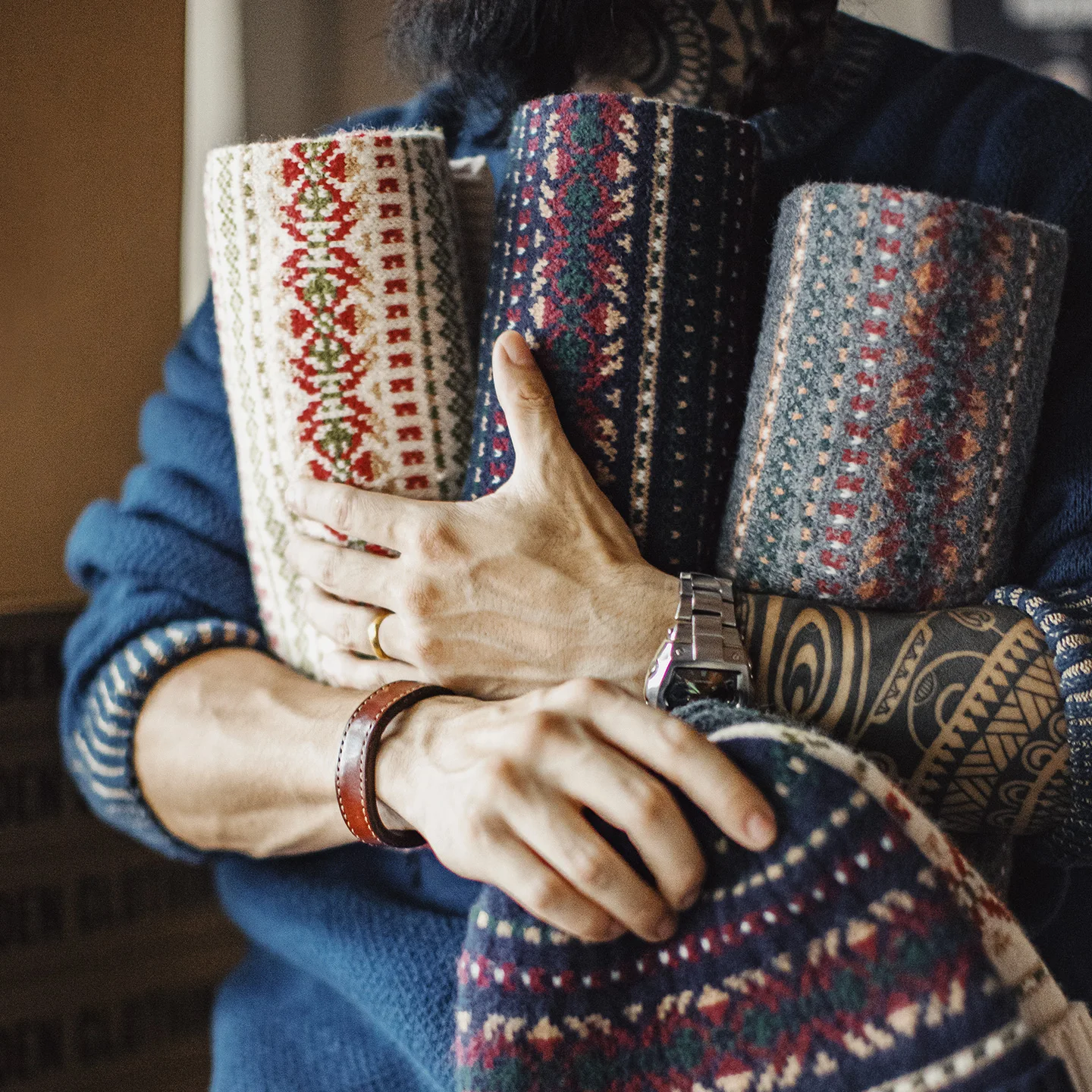 Maden للجنسين الشتاء محبوك قبعة ووشاح مجموعة معرض جزيرة نمط دافئ لينة قبعة هدية مربع للرجال والنساء الإكسسوارات الرجعية