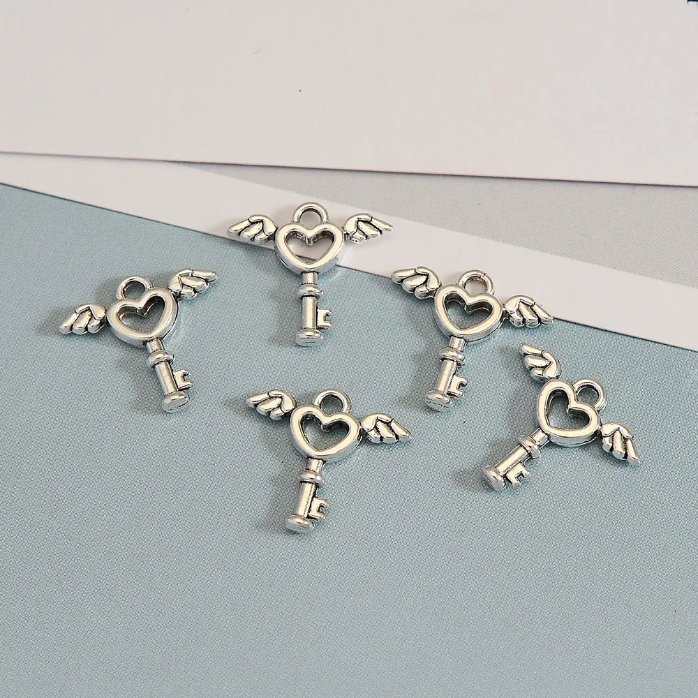 20pcs/lot--14x14mm Antique Mini Winged Key Charms Cute Fly Flying Key Pendants For DIY Jewelry Making Supplies Accessories