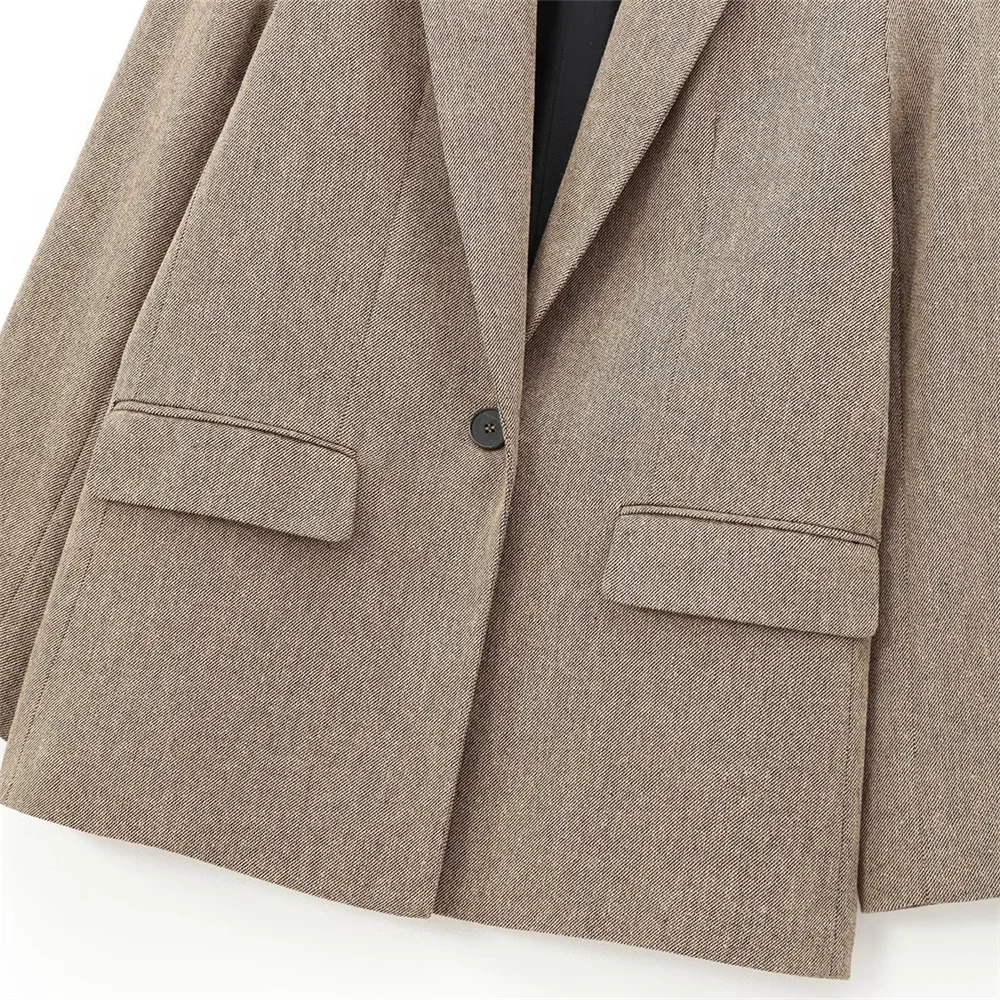 Jaket kasual wanita lengan panjang kerah lapel, model saku tertutup satu kancing, dekorasi sederhana, cocok untuk musim gugur dan musim dingin, produk baru.