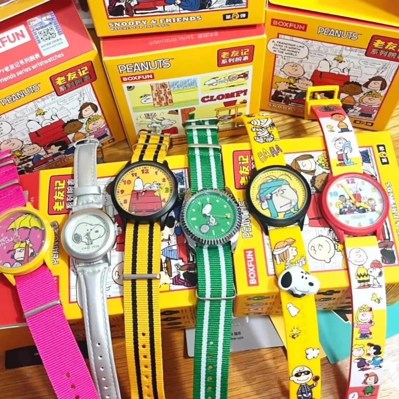 

New Snoopy & Friends Collectible Mystery Watch Blind Box - Surprise Cartoon Watches Gift Set For Kids/Adults Unisex Random Toys