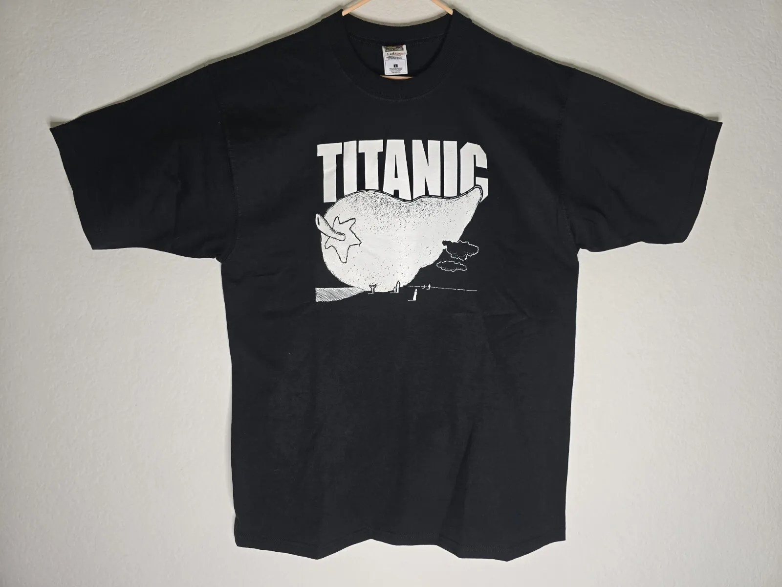

Винтажная футболка 90-х Black Fruit of the Loom Lofteez Titanic L XL XXL NOS Graphic