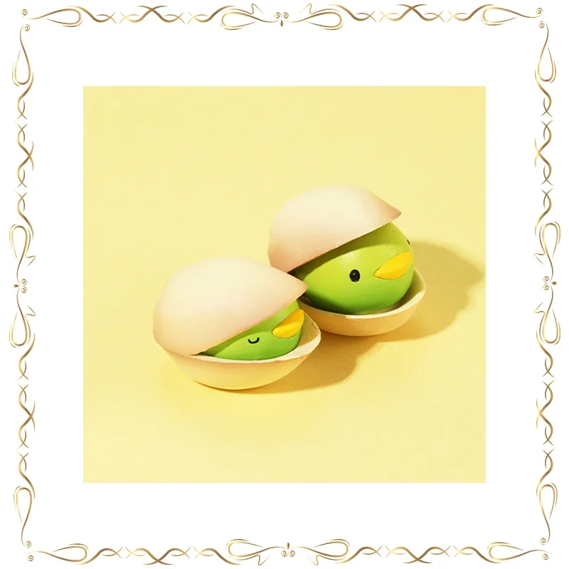 

Bird Pistacia Vera L Modeling Gashapon Kawaii Collection Desktop Ornament Action Figure Model Toys