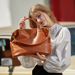 Women's Bag Trend handbag Genuine Leather Top-handle Large capacity chain pack Fashion Commute Handbags Solid Color Tote  Vintag