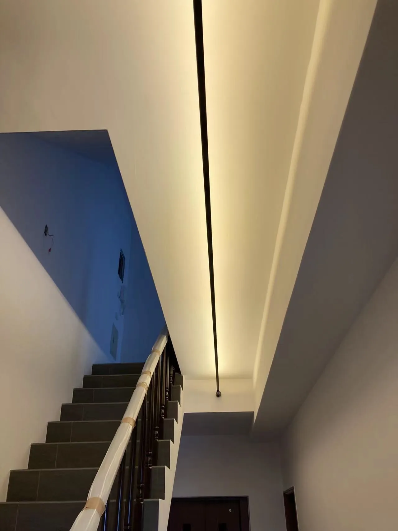 Minimalist LED Strips Lamp Skyline Corridor Ceiling Light Living Room Wall Lamp Long Line Decor Bedroom Nordic Home Lighting