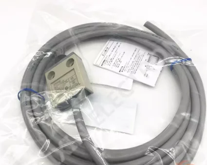 

D4C-3331 Travel limit switch D4C3331